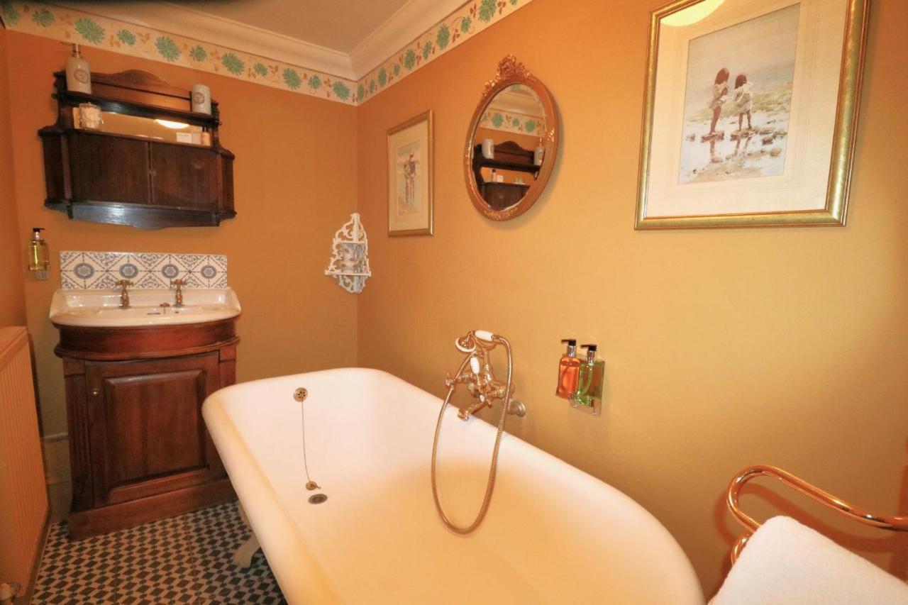 Ebenezer'S Place Broadstairs Extérieur photo